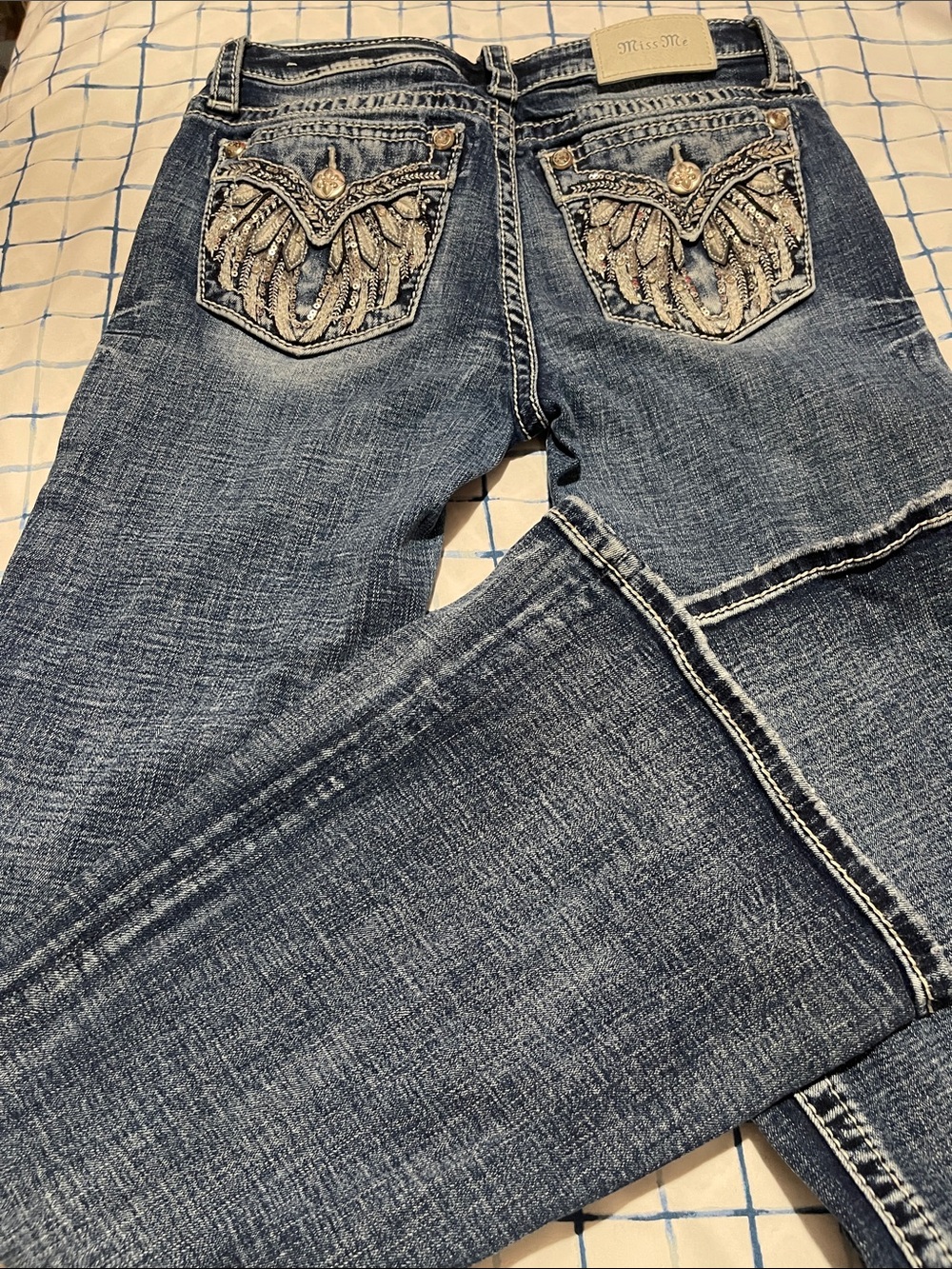 Miss Me Women's Blue Faded Distressed Jeans - Picture 6 of 7